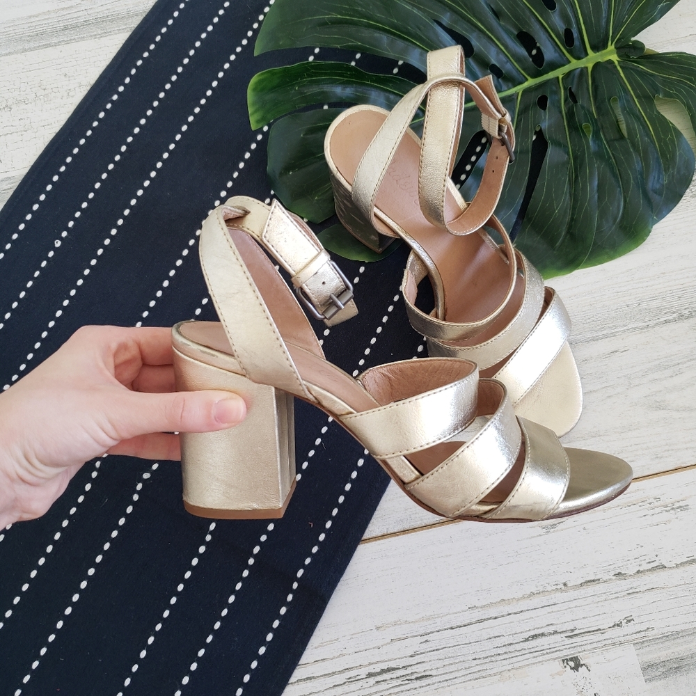 Madewell| Maria Heel Sandal In Soft Gold Size 6.5